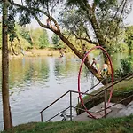 Magnolia House By The River Bb *