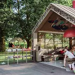 Magnolia House By The River Bb