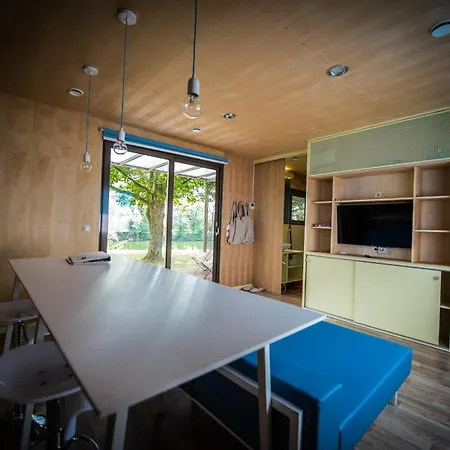 بيت للعطل Magnolia House By The River Bb *