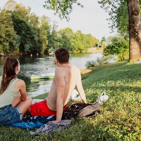 بيت للعطل Magnolia House By The River Bb *