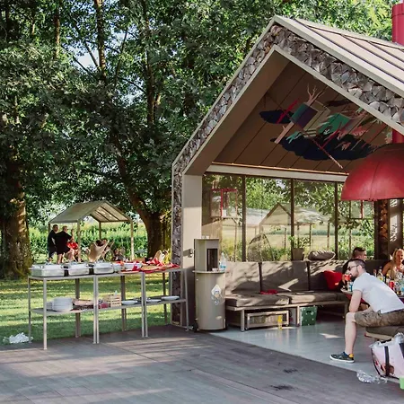 Magnolia House By The River Bb