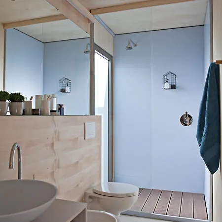 Дом отдыха Magnolia House By The River Bb Primostek