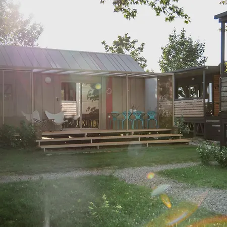 Magnolia House By The River Bb