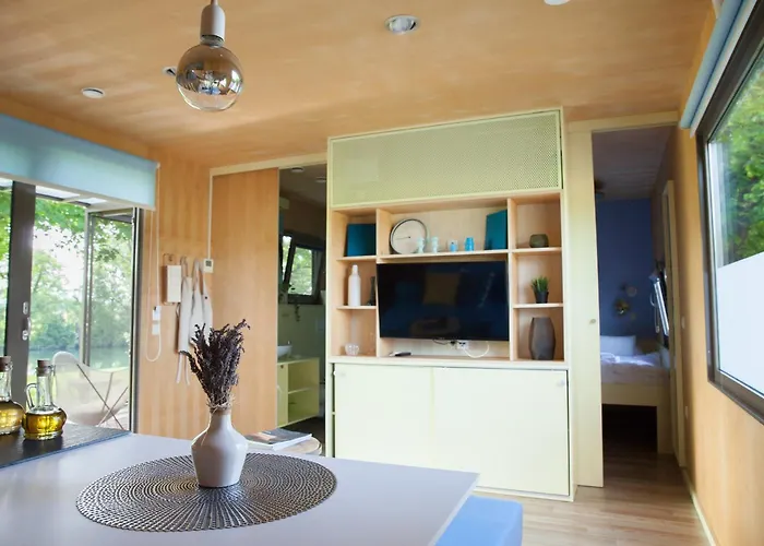 Magnolia House By The River Bb