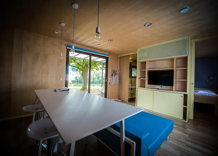 別荘 Magnolia House By The River Bb *