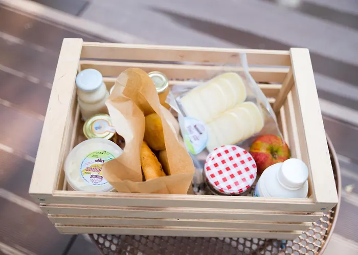 Magnolia House By The River Bb *