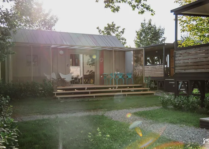 Magnolia House By The River Bb